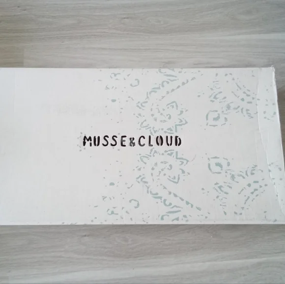 Musse & Cloud Over The Knee Black Elegant Black Boots - Picture 2 of 6